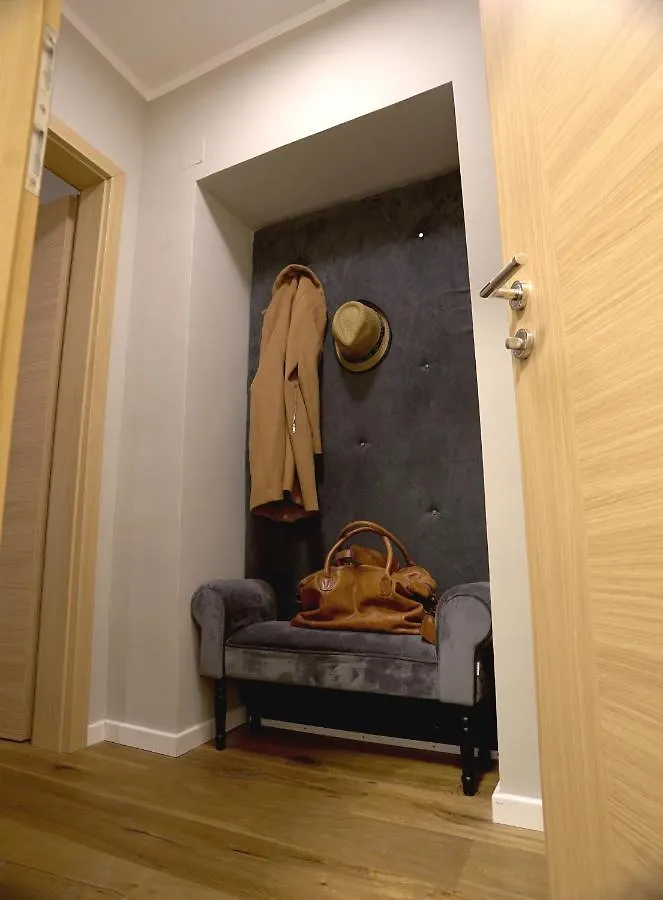 Mad In Vienna Apartment 0*,